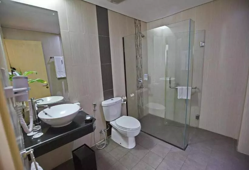 هتل Padjadjaran Suites Resort And Convention