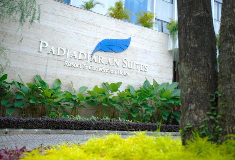 Szálloda Padjadjaran Suites Resort And Convention