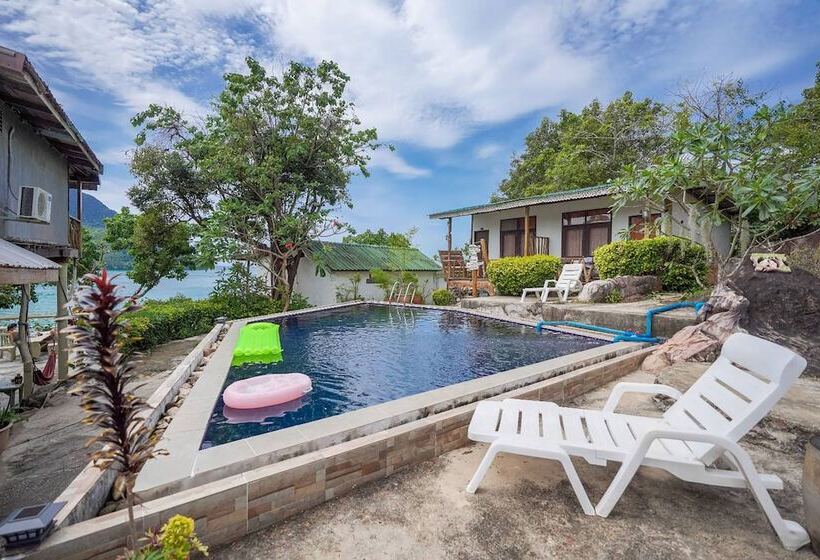 בית מלון כפרי Phi Phi Cozy Seafront Resort