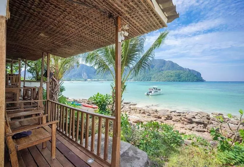 Otel Phi Phi Cozy Seafront Resort