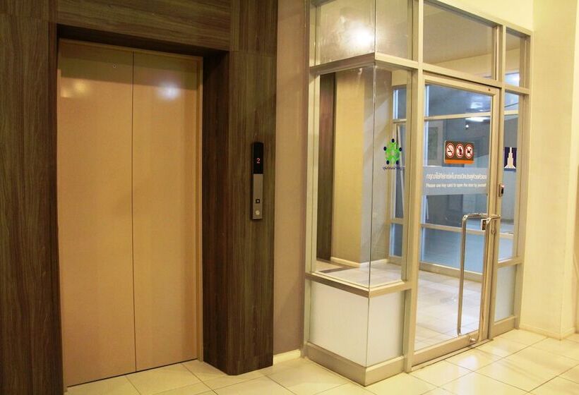 Lumpini Ville Naklua Good Luck