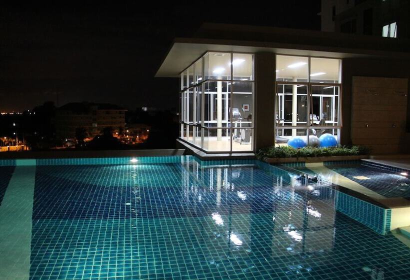 Lumpini Ville Naklua Good Luck