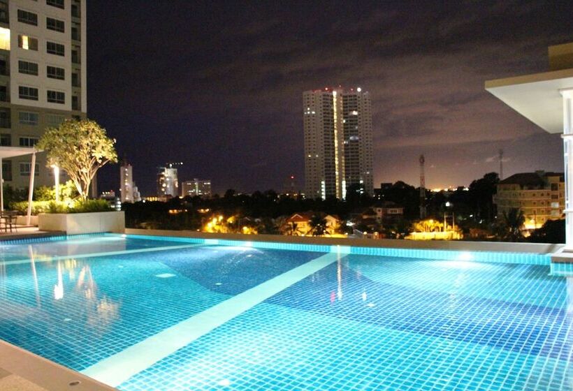 Lumpini Ville Naklua Good Luck