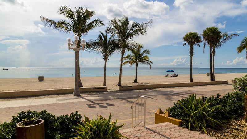 汽车旅馆  Riptide Oceanfront