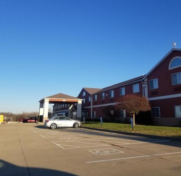 فندق على الطريق Rodeway Inn Urbana Champaign University Area