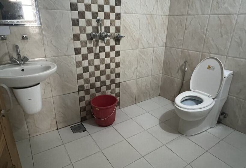 Пансион Holyland Guest House