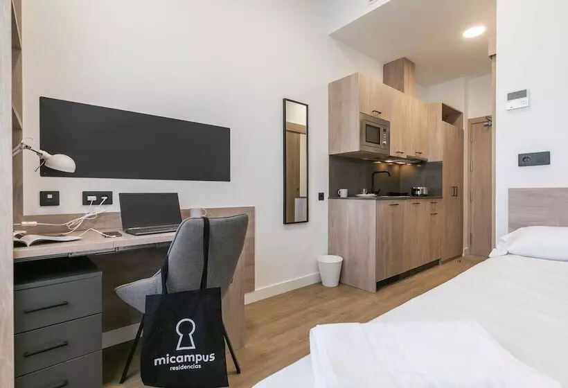 Auberge Micampus Madrid Sinesio Delgado Student Residence - Madrid