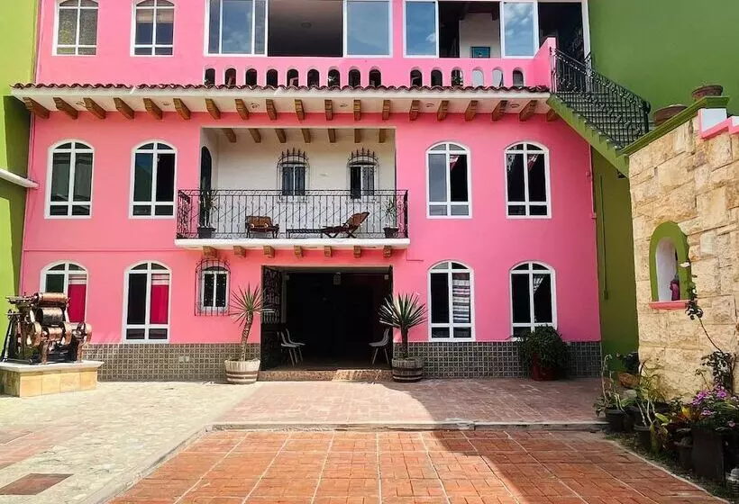 ホテル Casona Lulá
