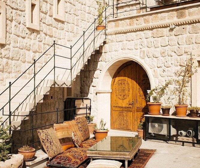 هتل Cappadocia Vita Cave