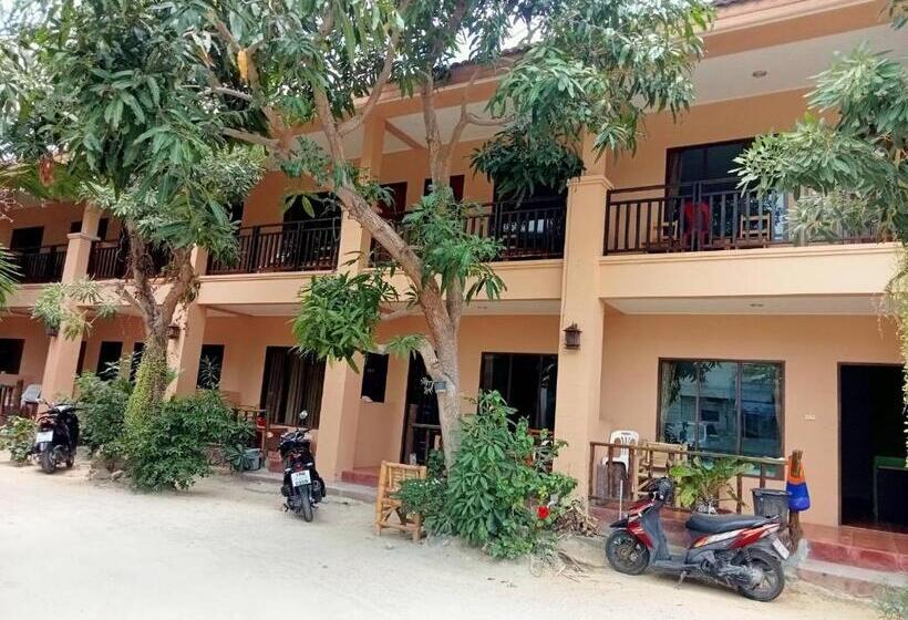 פנסיון Bank Guesthouse