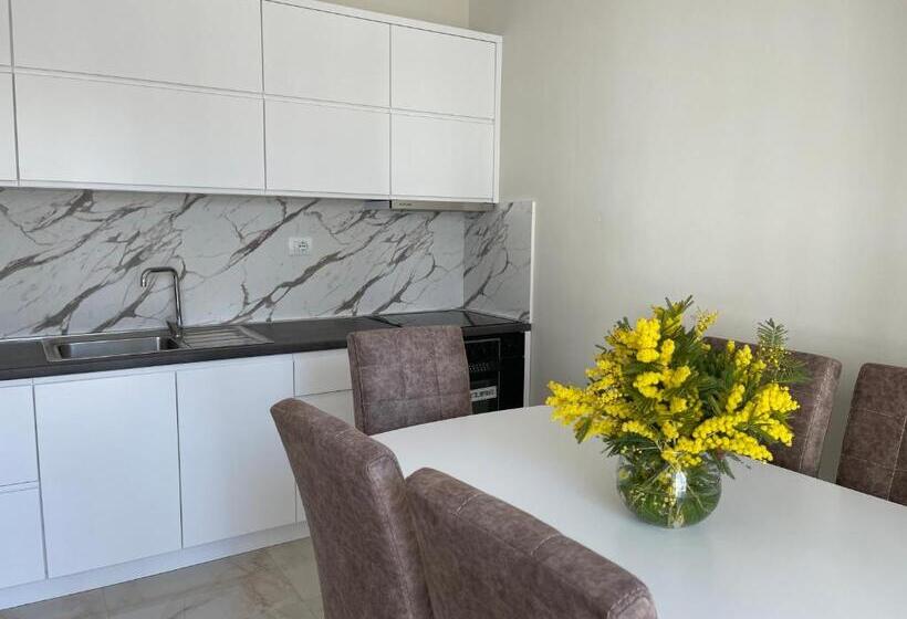 هتل Frenki S Residence