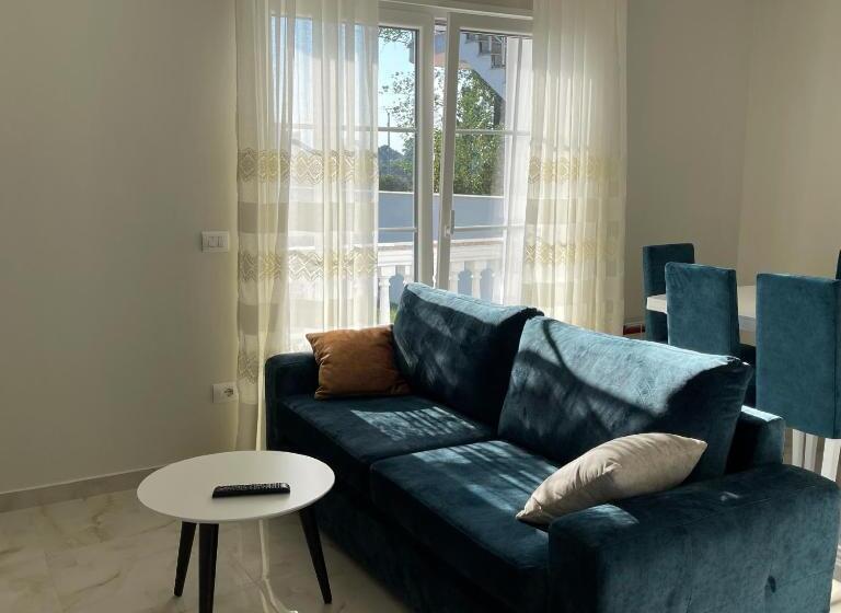 هتل Frenki S Residence