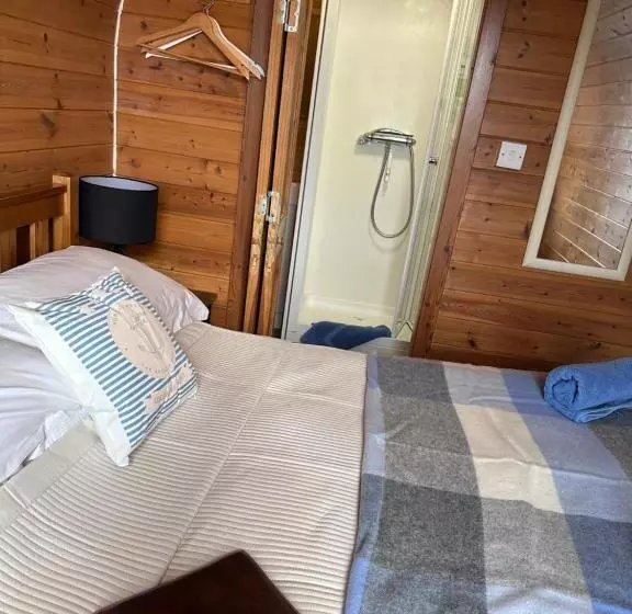 ベッドアンドブレックファースト Sea And Mountain View Luxury Glamping Pods Heated
