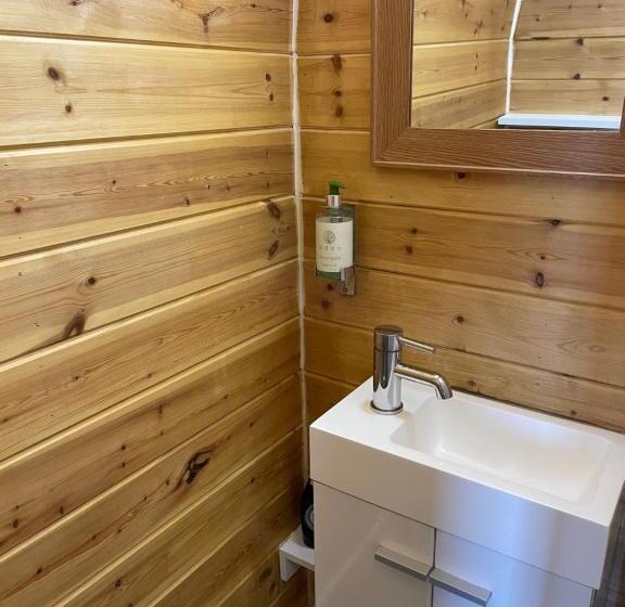 צימר Sea And Mountain View Luxury Glamping Pods Heated