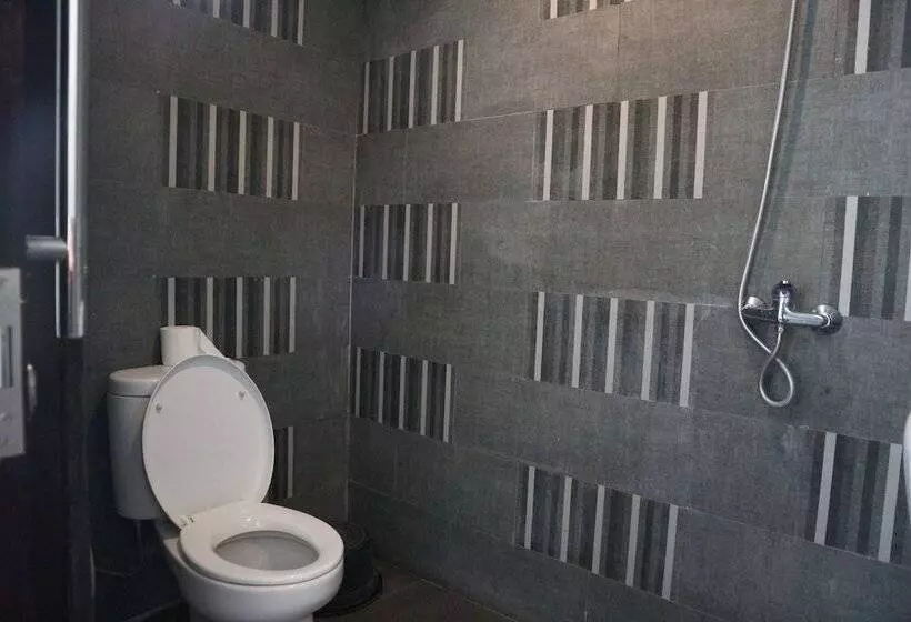 Hotelli Pondok Tulasi Semaya House