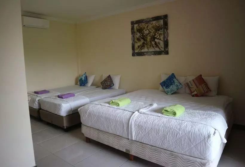 Hotelli Pondok Tulasi Semaya House