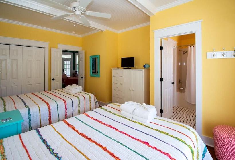 46 Davis Love Cottage