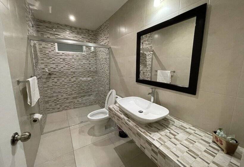 Aberdeen Hotel Dolores Hidalgo