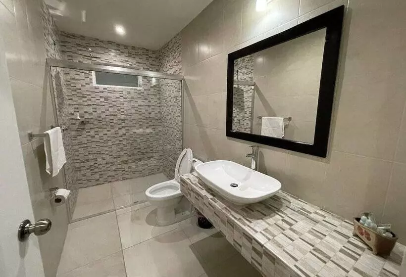 Aberdeen Hotel Dolores Hidalgo