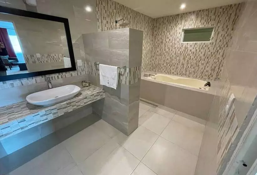 Aberdeen Hotel Dolores Hidalgo