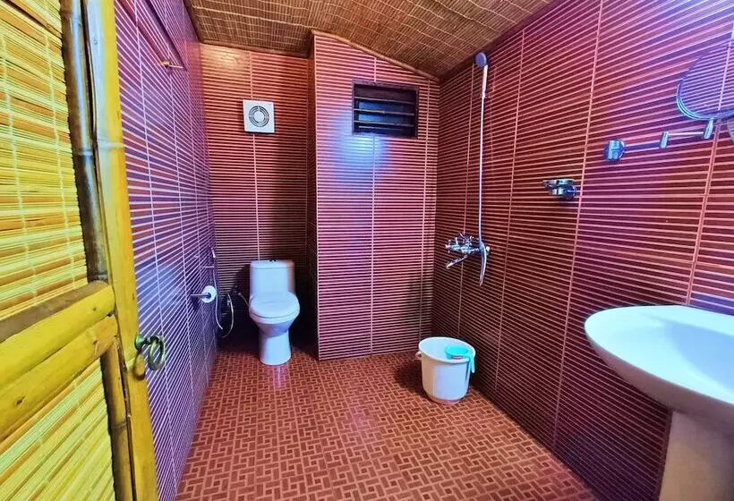 Adrak Mountain Mist Forest Resort