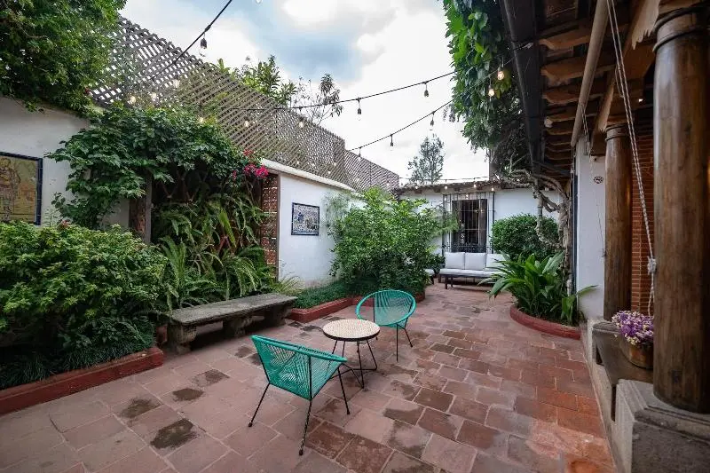 Barbaras Boutique Hostel
