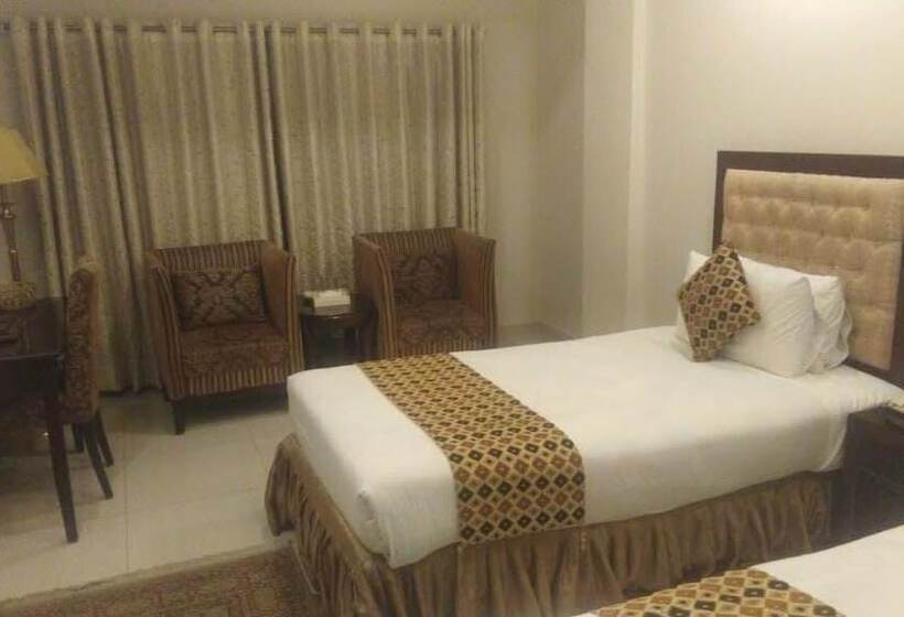 Grand Star Hotel Multan