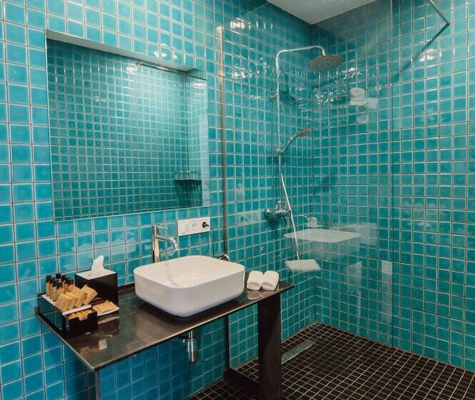 Graphic Hotel Batumi