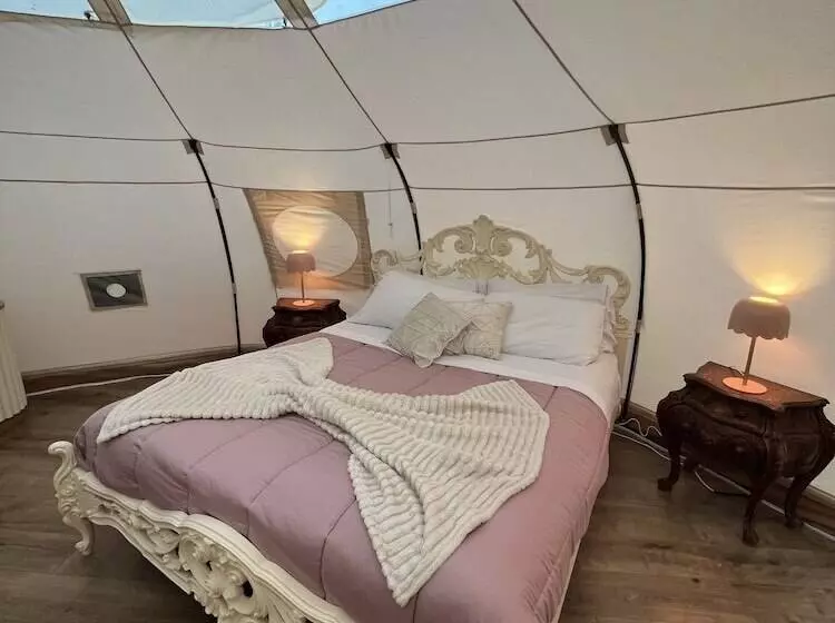 Hotelli Bubble Glamping Sicily