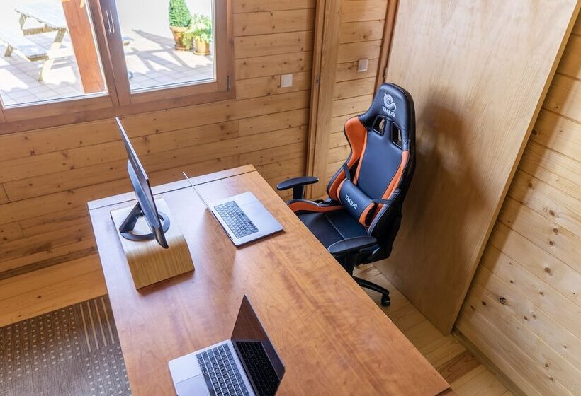 فندق Coliving The Valley Portugal With Coworking Space Open 24 7