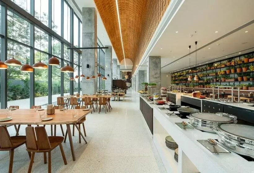 ホテル Greenpark Bengaluru