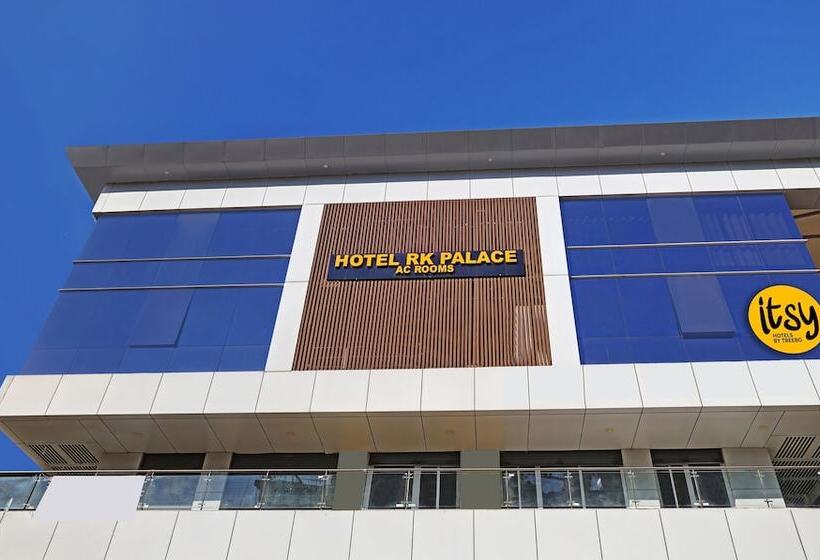 Itsy Hotels Rk Palace