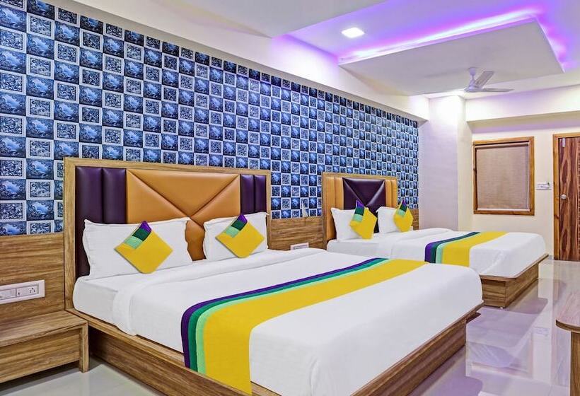 Itsy Hotels Rk Palace