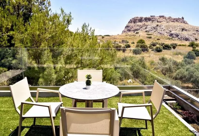 Hotelli Kouros Stone Suites