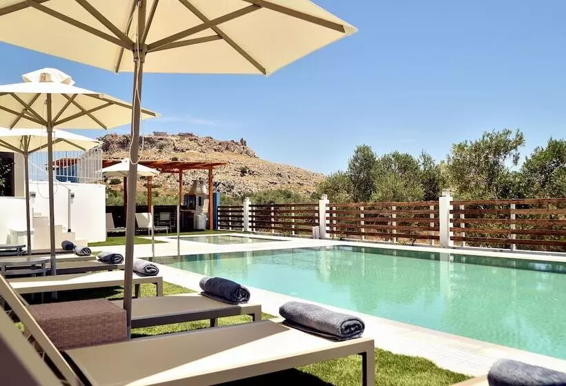 Hotelli Kouros Stone Suites