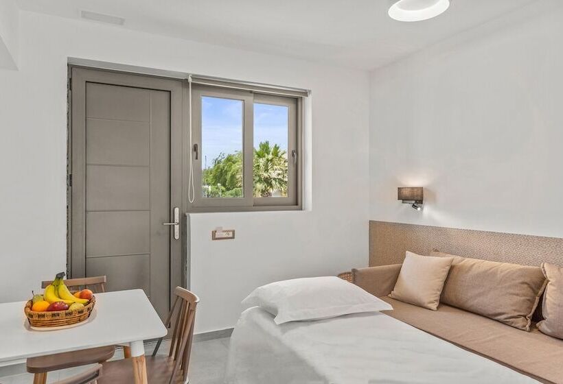 호텔 Kouros Stone Suites