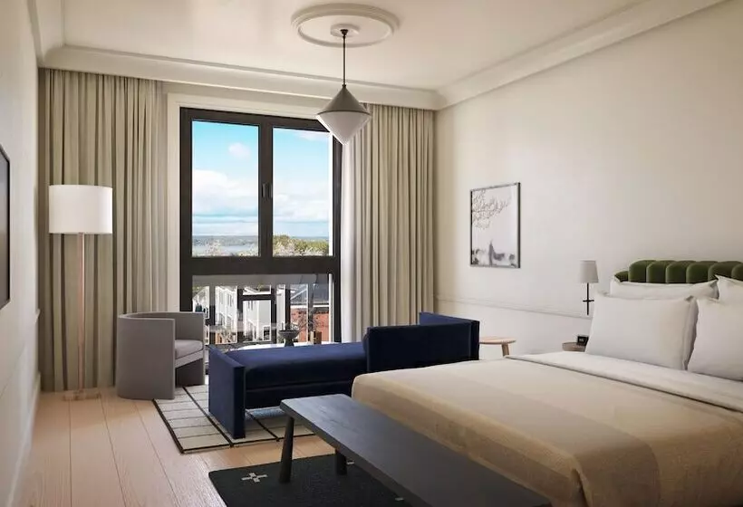 ホテル Longfellow