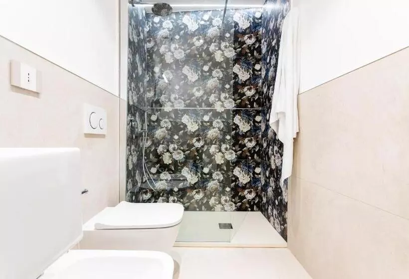 هتل Magnini Rooms
