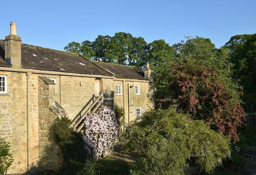 Maaseutuhotelli The Coach House At Jervaulx