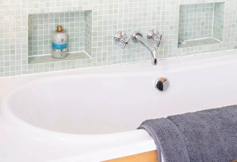 Maaseutuhotelli The Coach House At Jervaulx