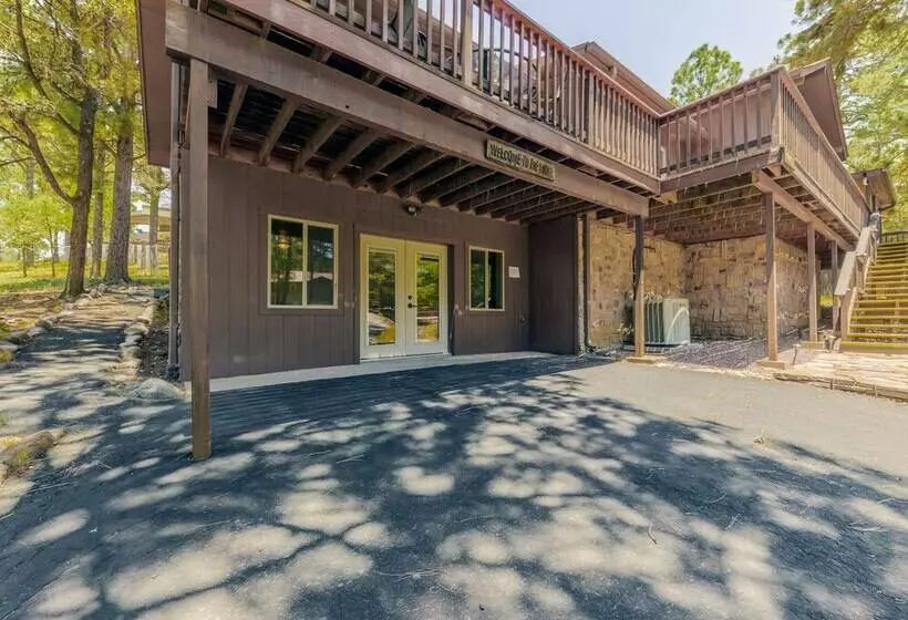 Indianhead Lodge