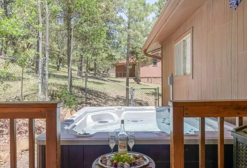 Indianhead Lodge