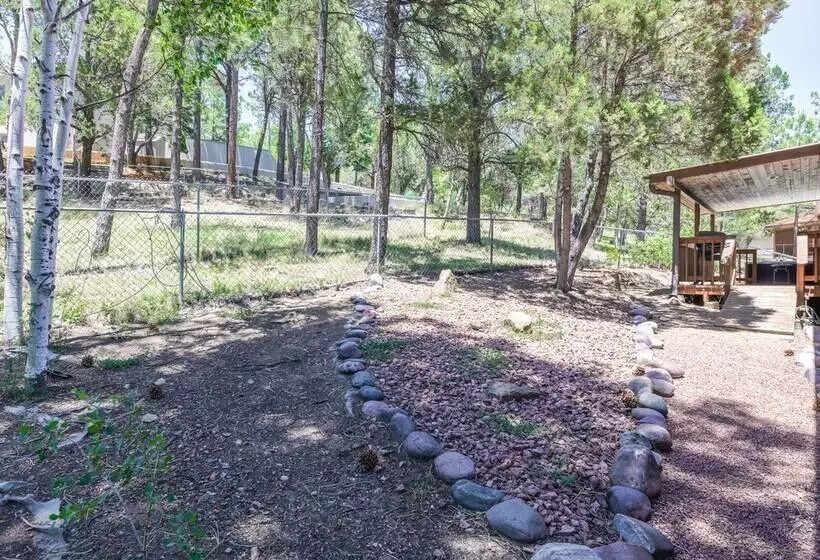 Indianhead Lodge