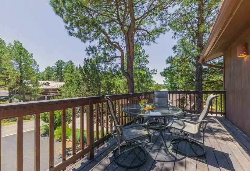 Indianhead Lodge