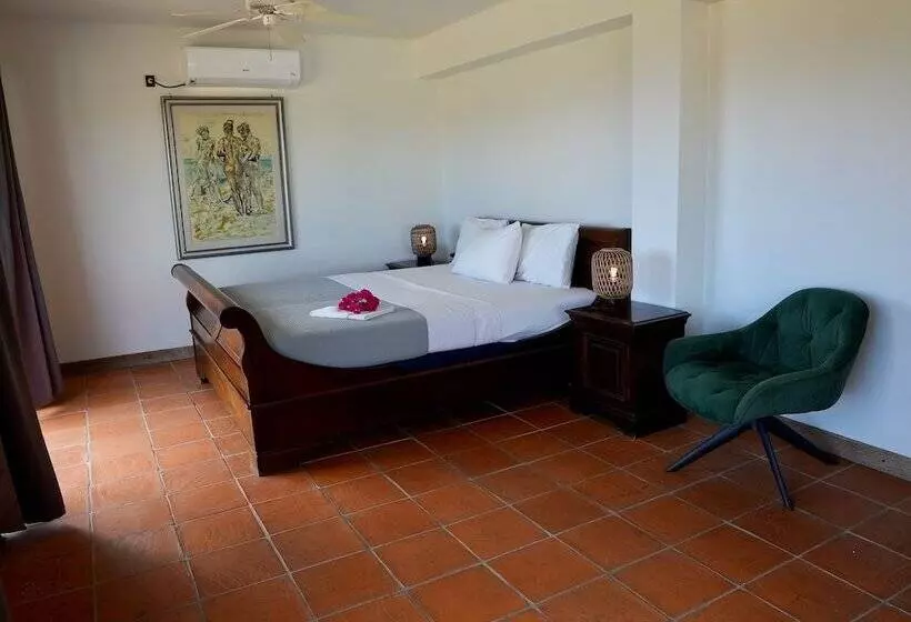 پانسیون Quill Gardens Boutique