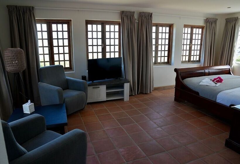 پانسیون Quill Gardens Boutique