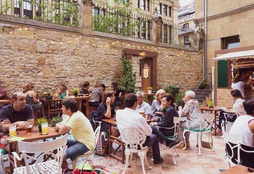 A Room In The City Hostel