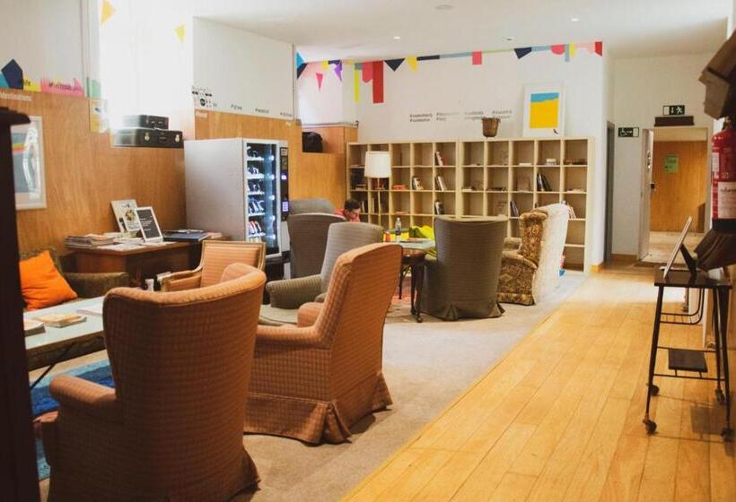 A Room In The City Hostel