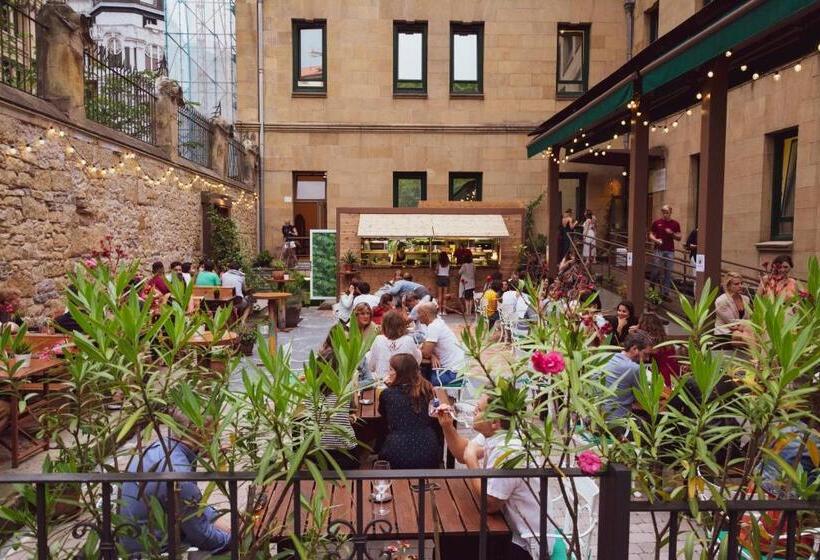 A Room In The City Hostel