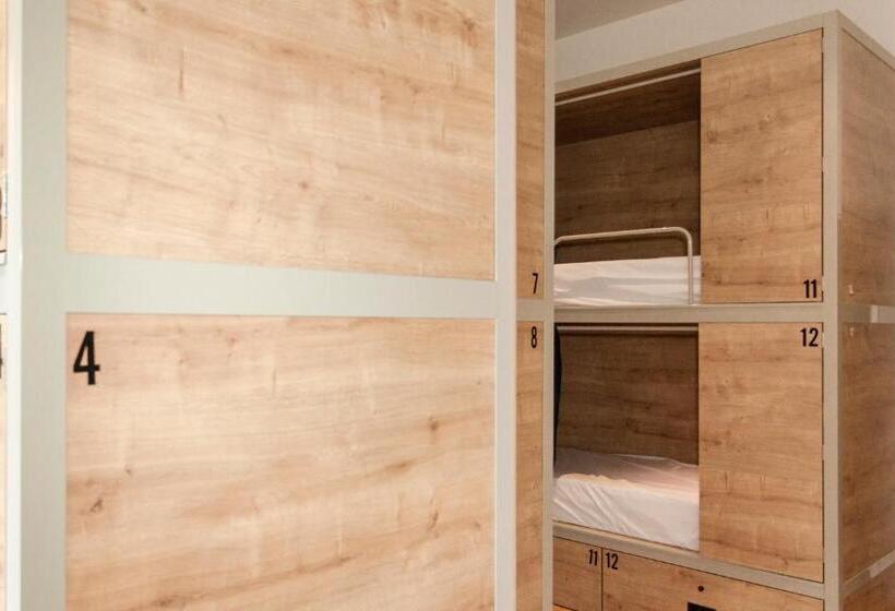 A Room In The City Hostel